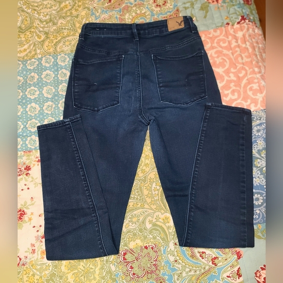 Womens American Eagle Jeans, Size 6 Reg - Picture 3 of 3